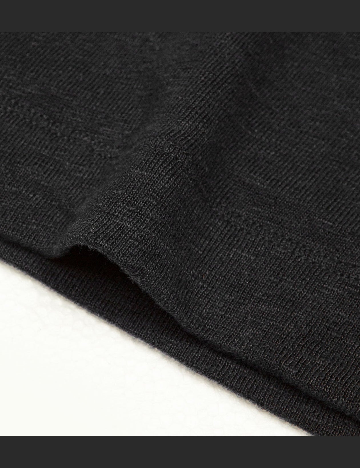 0054880_black.jpg