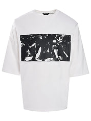 Box fit tee crowd