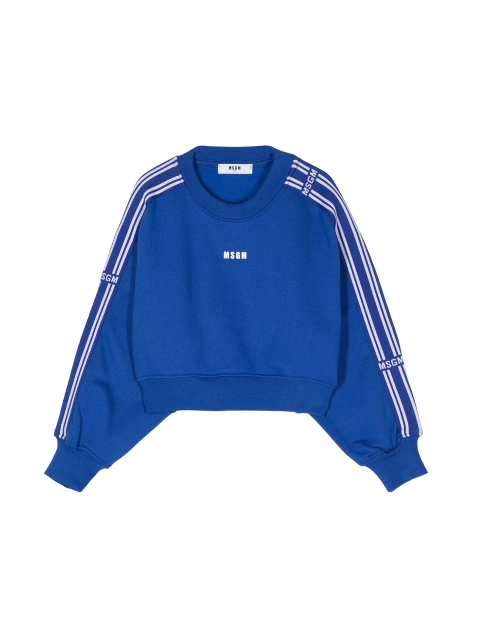 Cropped sweatshirt girl