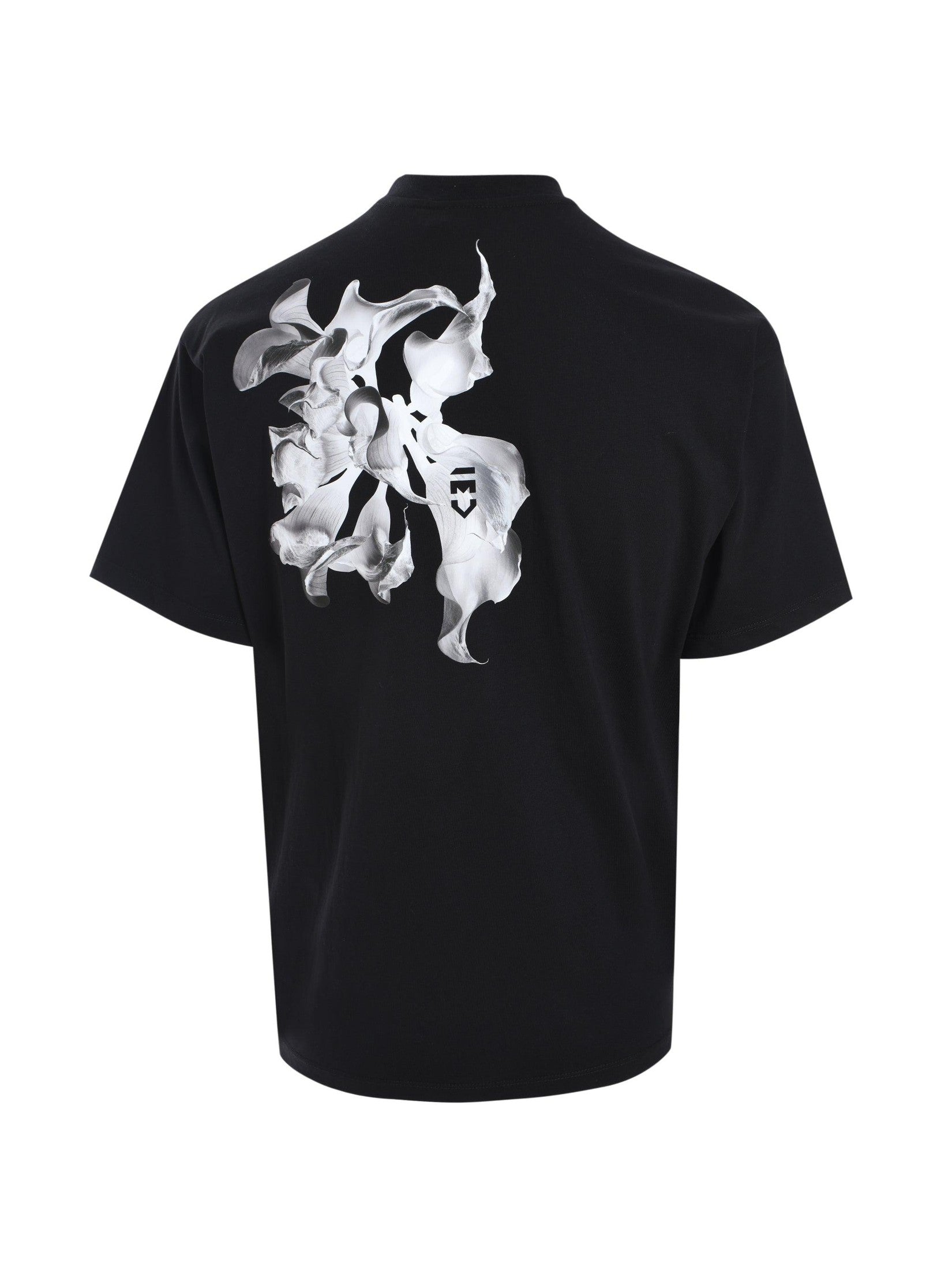 T-shirt bloom