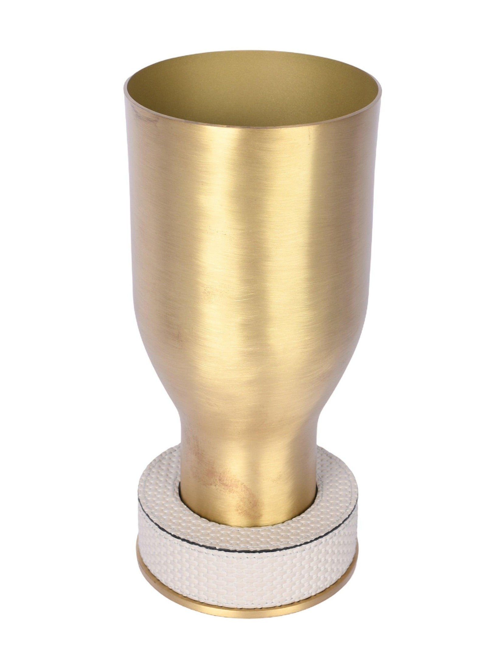 Brindisi vase brass