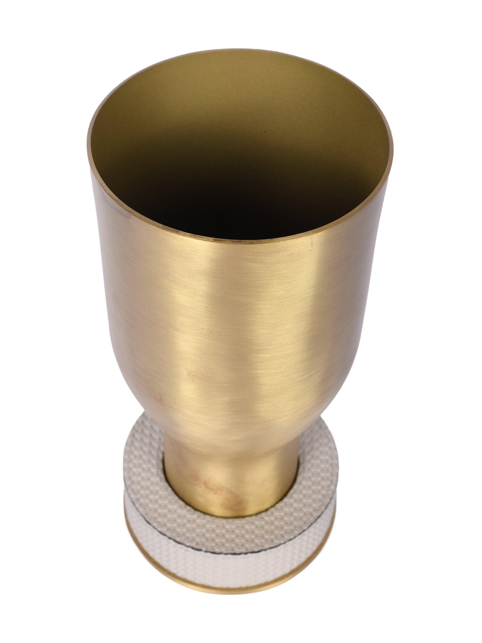 Brindisi vase brass