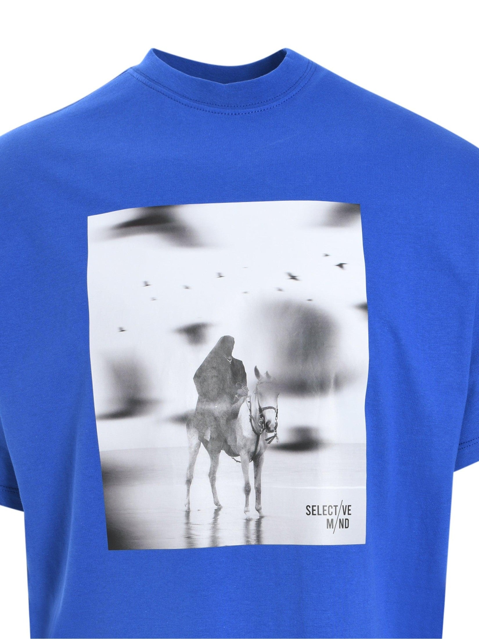T-shirt storm