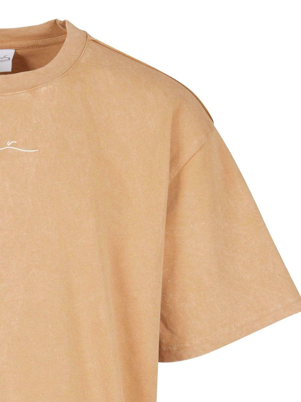 Small sign. distressed heavy jersey tee