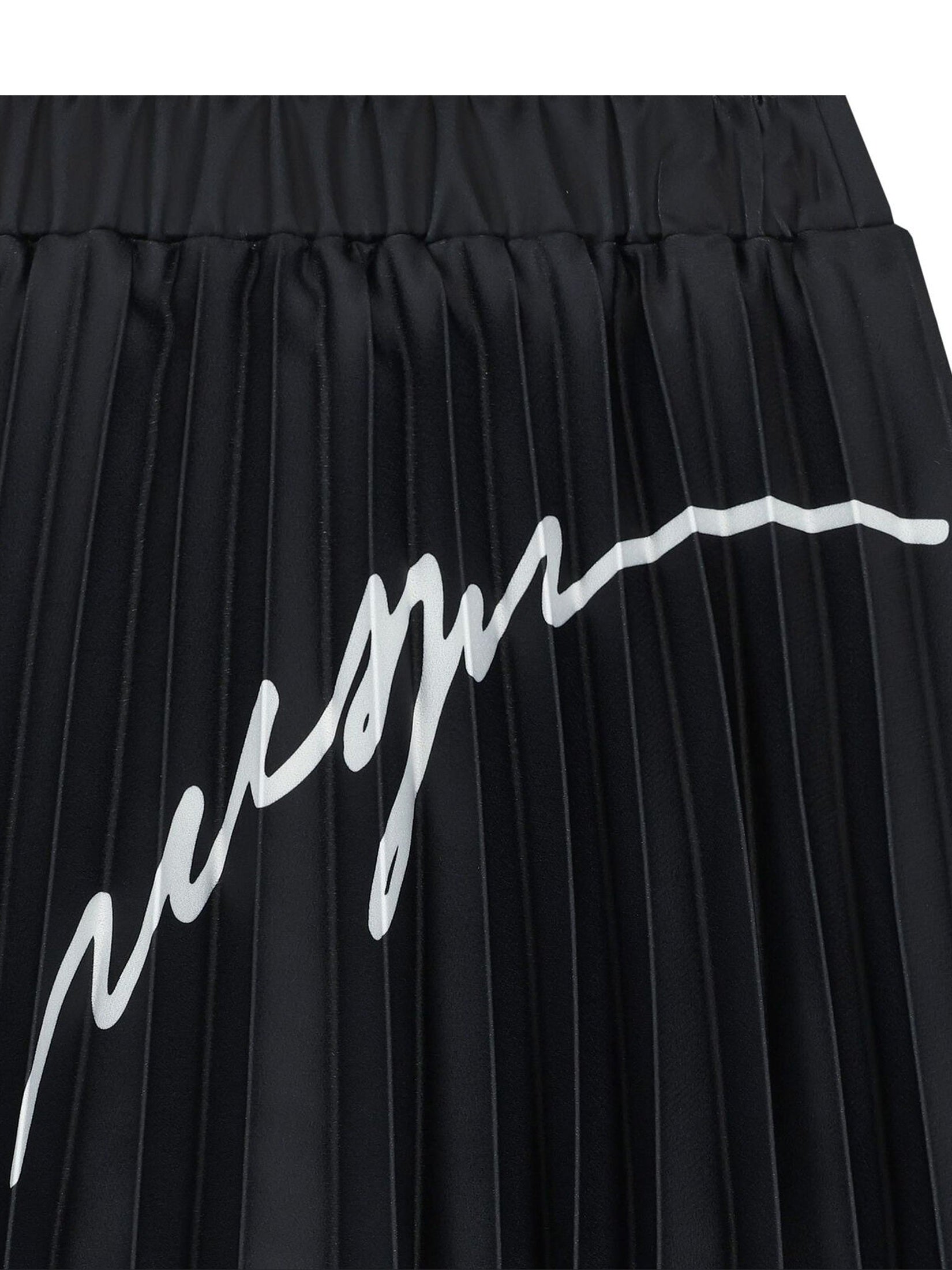 Double crepe plisse skirt girl