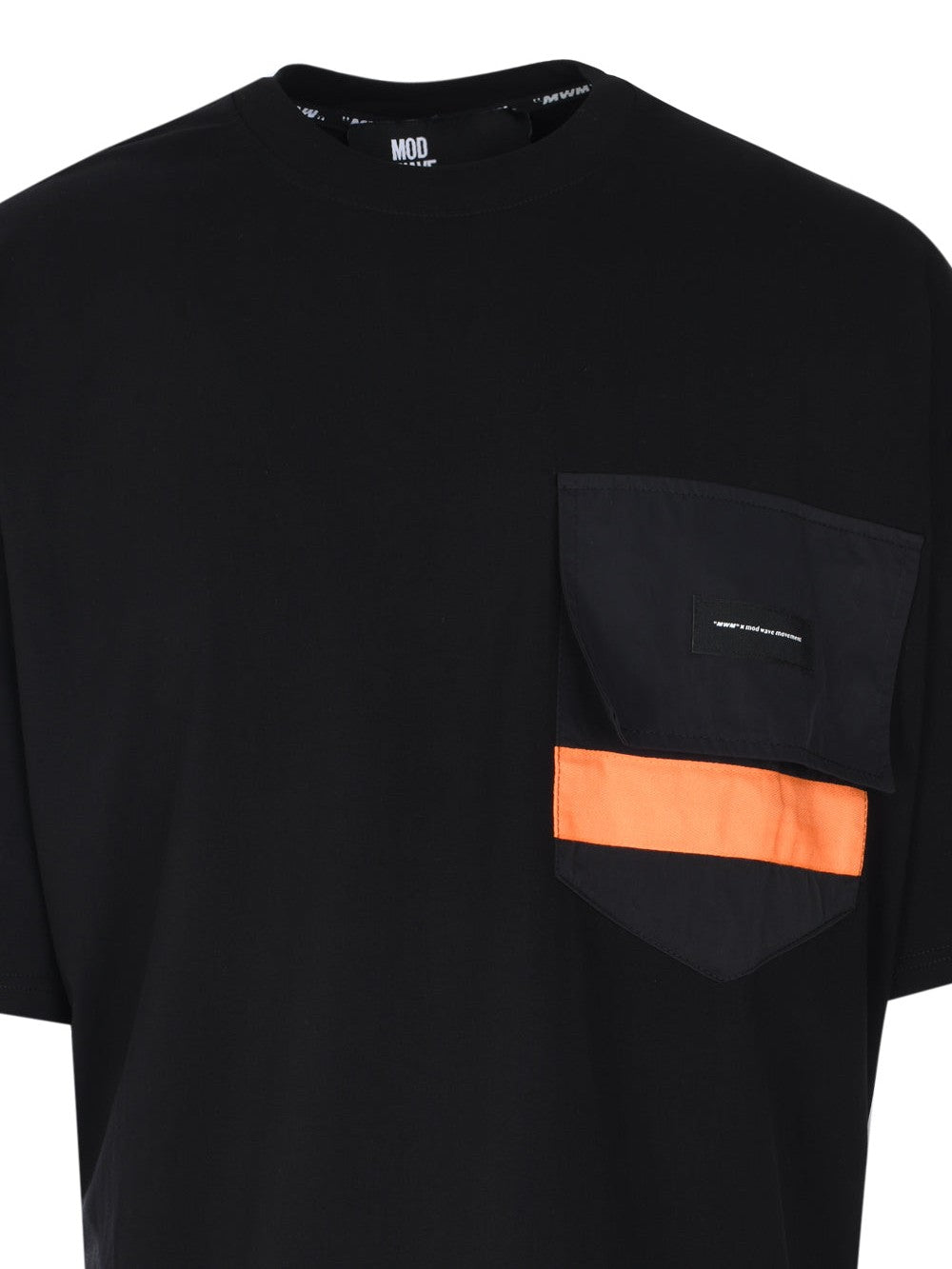 Black capsule t-shirt 006