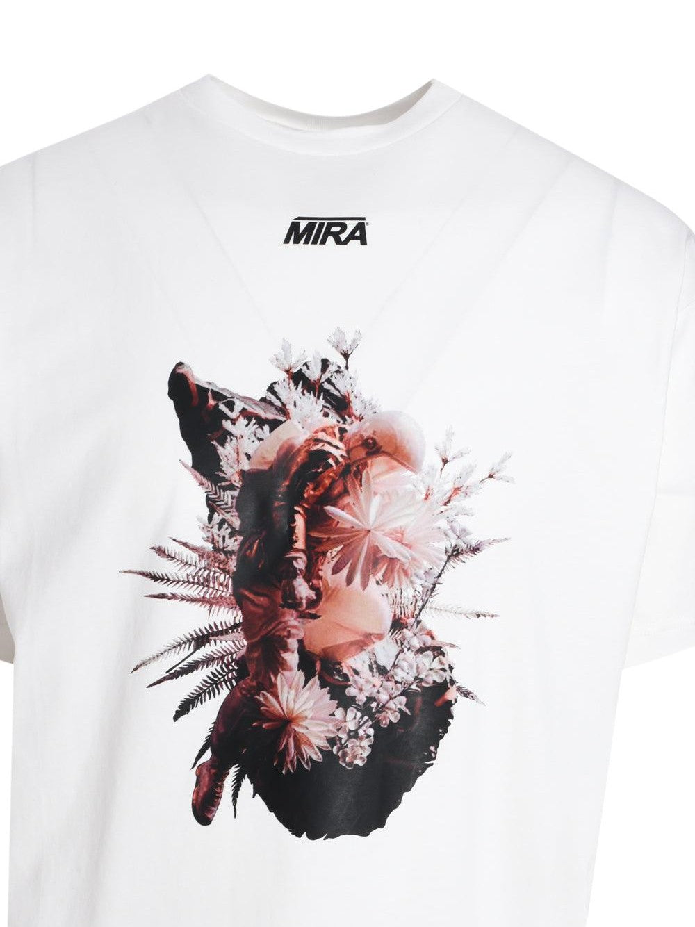 T-shirt hanami