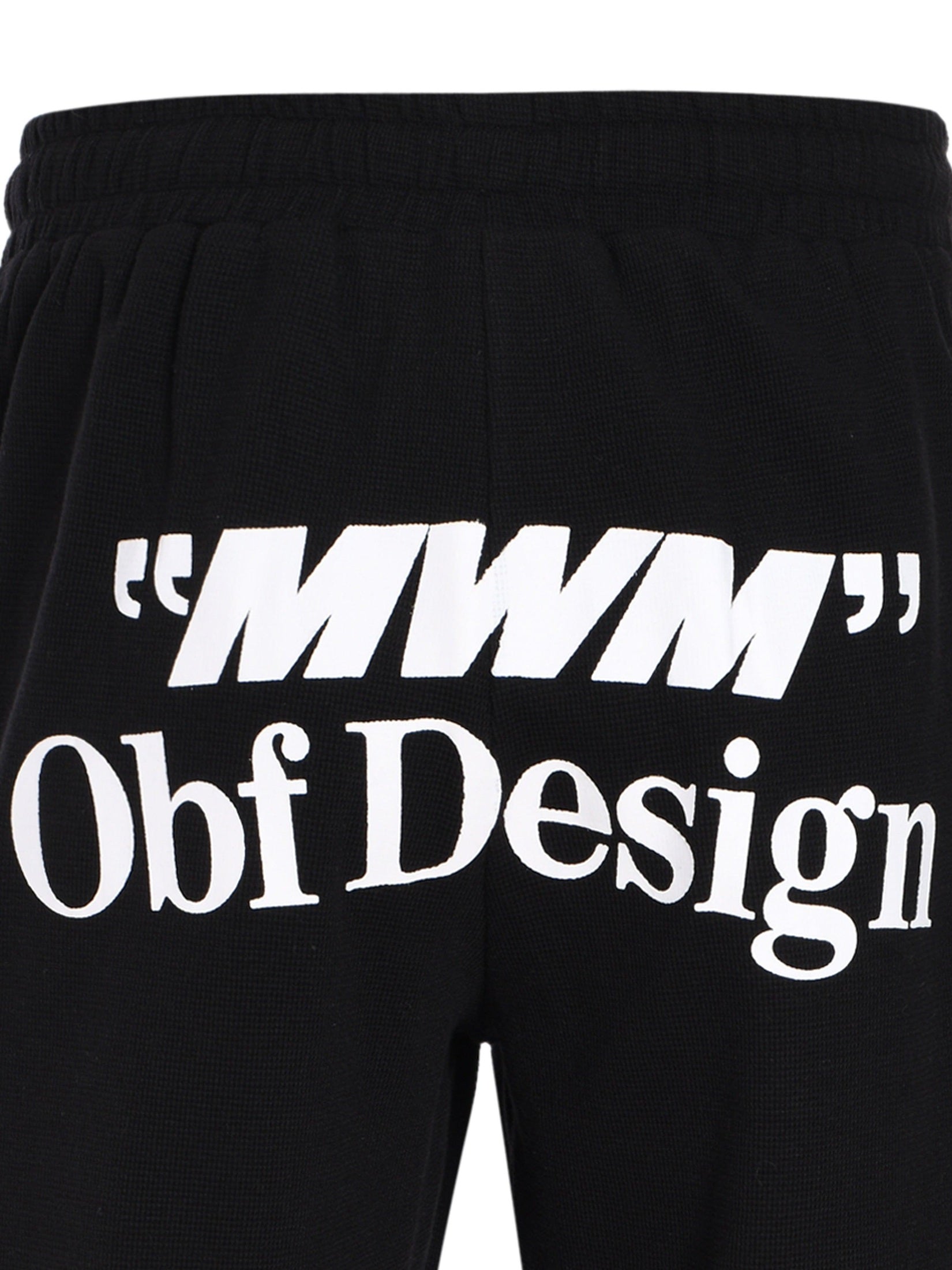 Black capsule trousers 017