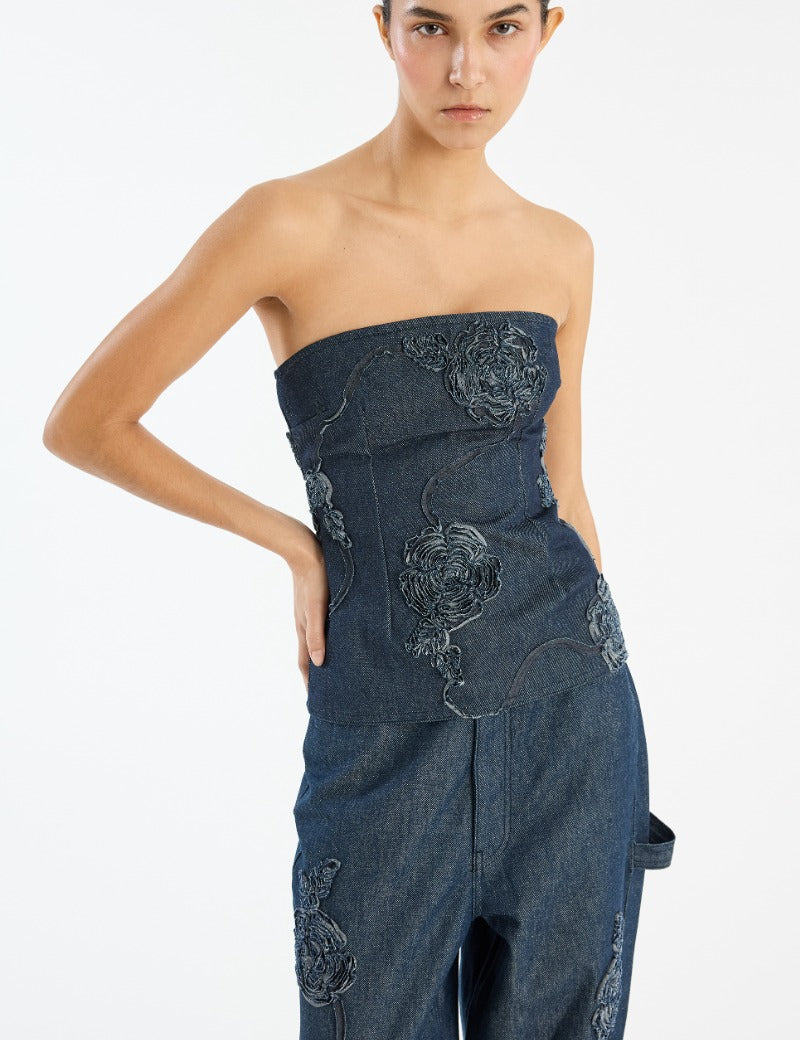 050225_rotate_ecom_rotate_114583d03_dark_blue_denim_denim_sleeveless_top_model_6747_lr.jpg