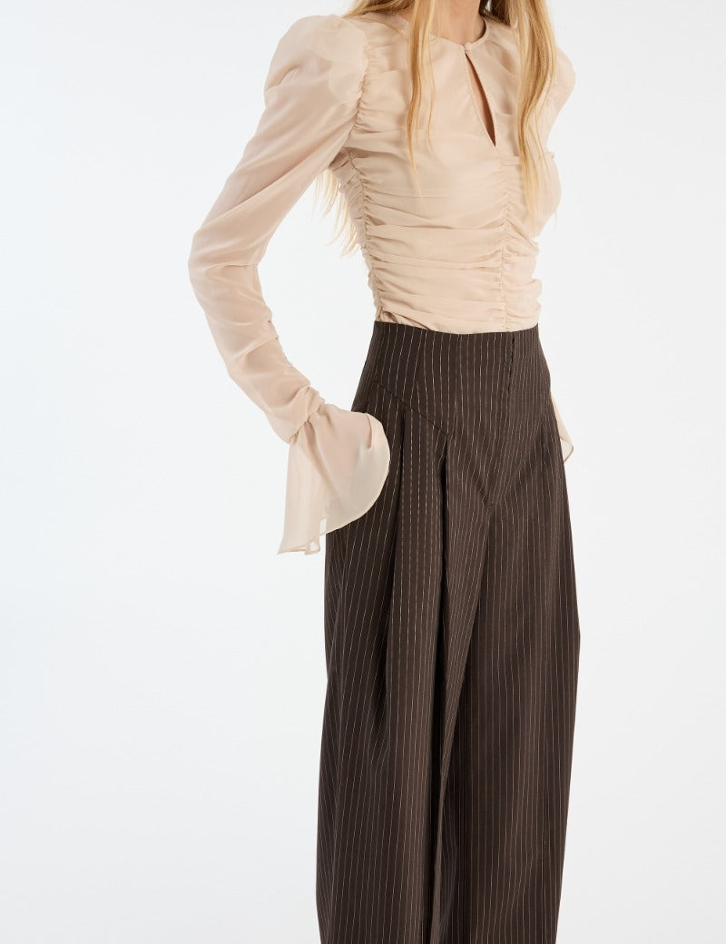 050225_rotate_ecom_rotate_1146331753_nougat_chiffon_ls_top_model_5637_lr.jpg