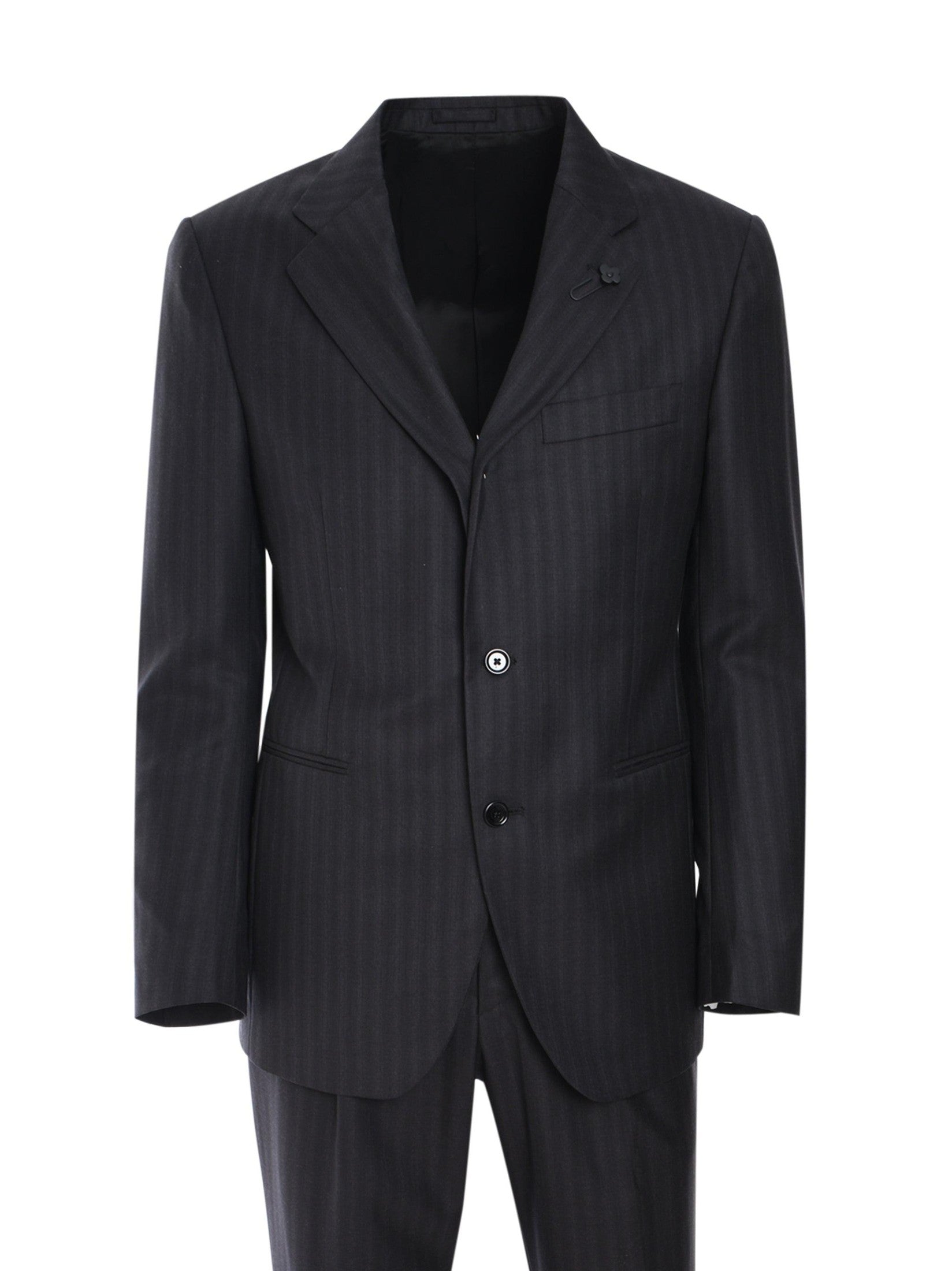 Suit feeling