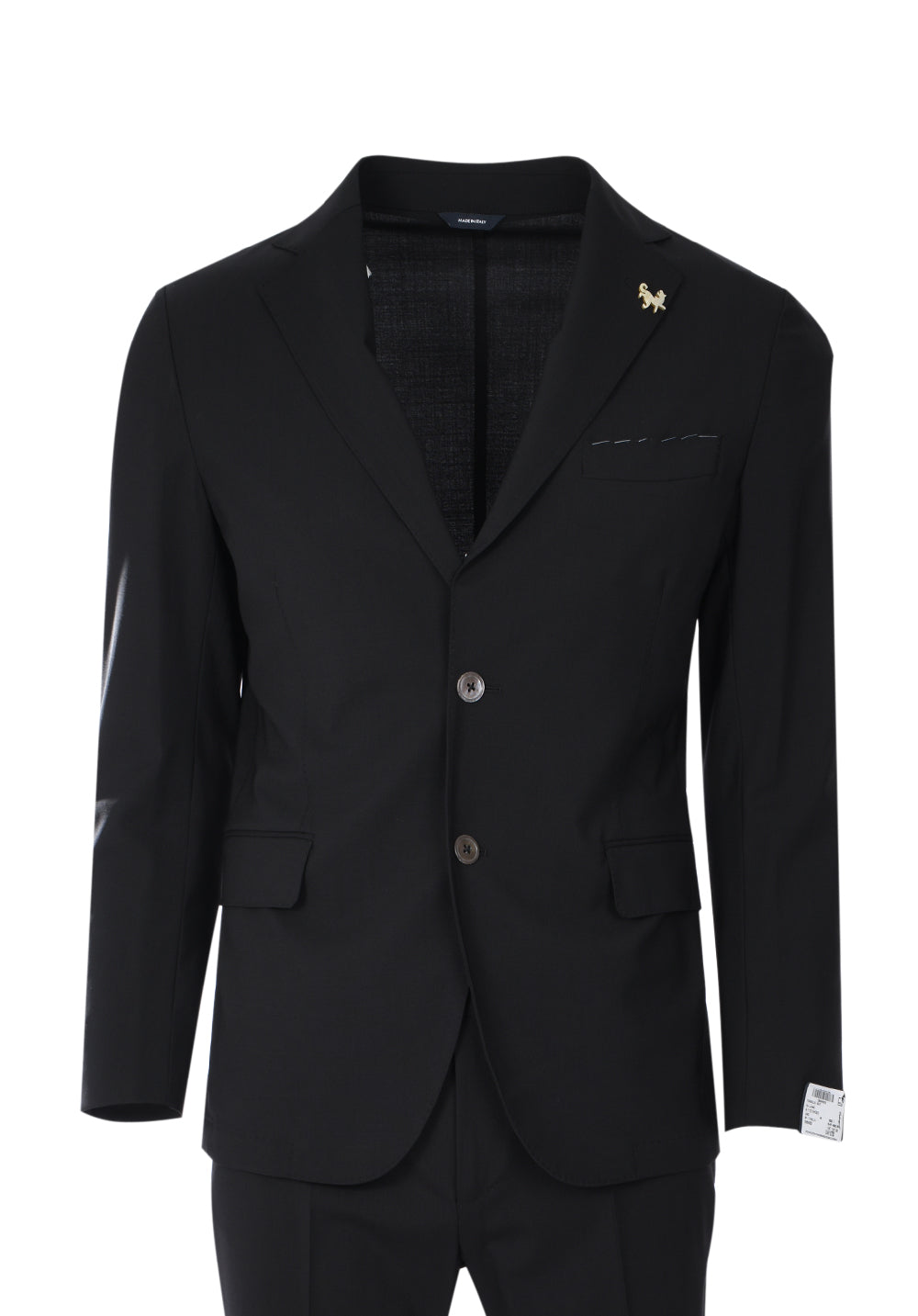 MAN SUITS ZERO GRAVITY