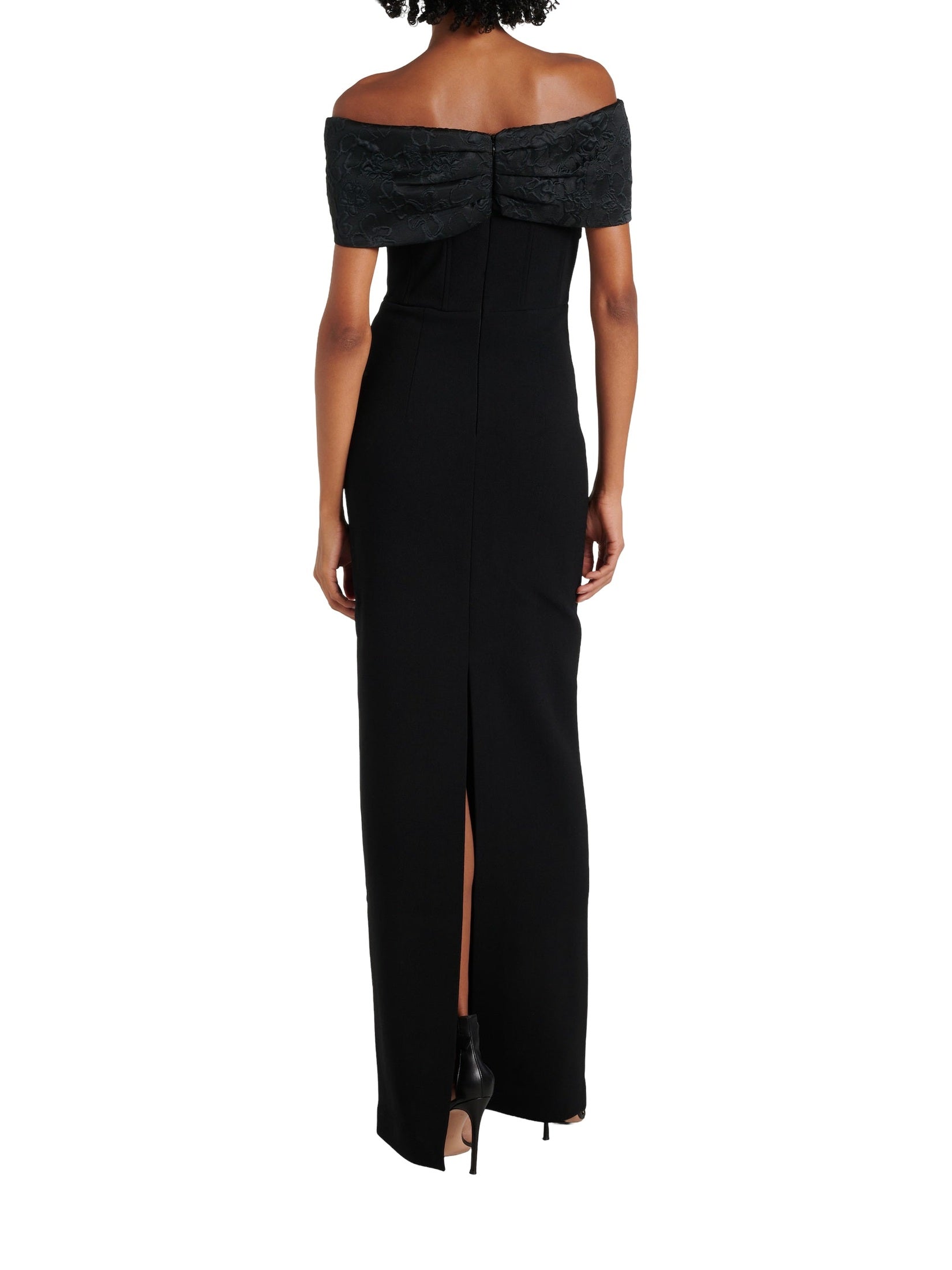 Athena o/s gown