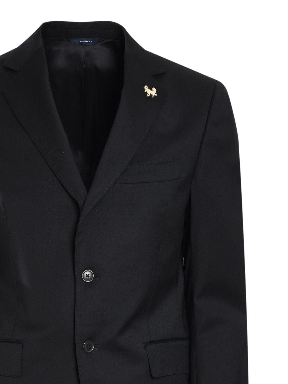 Suit