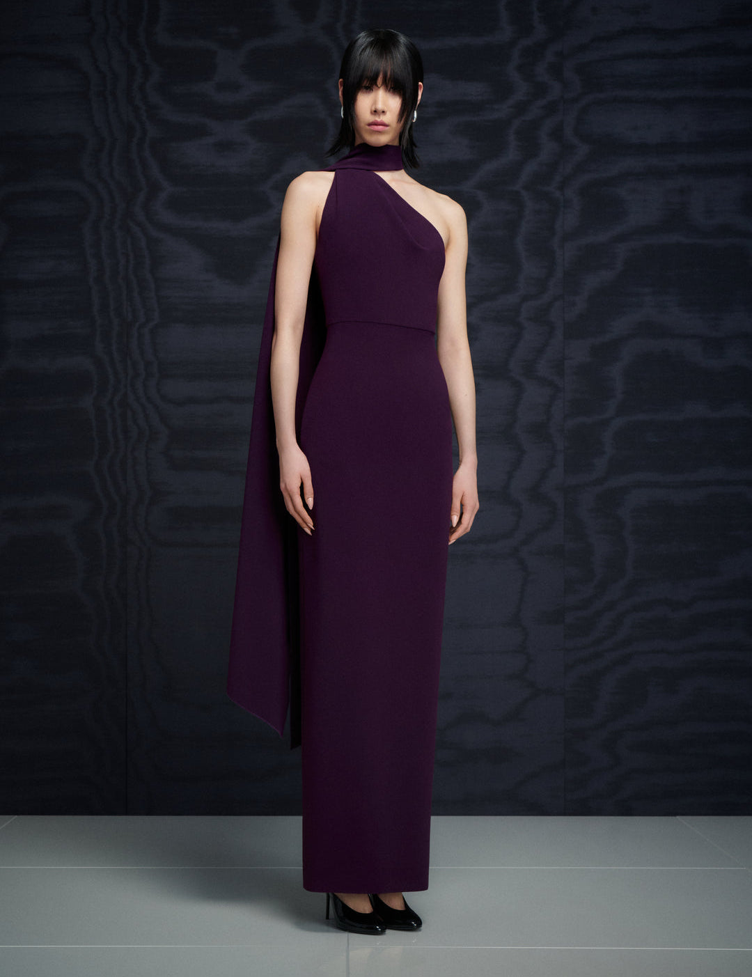 09_OS38011_DEMI_MAXI_DRESS_PLUM_0005_Rework_1080x_265d512e-de56-4409-8c0c-1a8e6a6dd012.jpg
