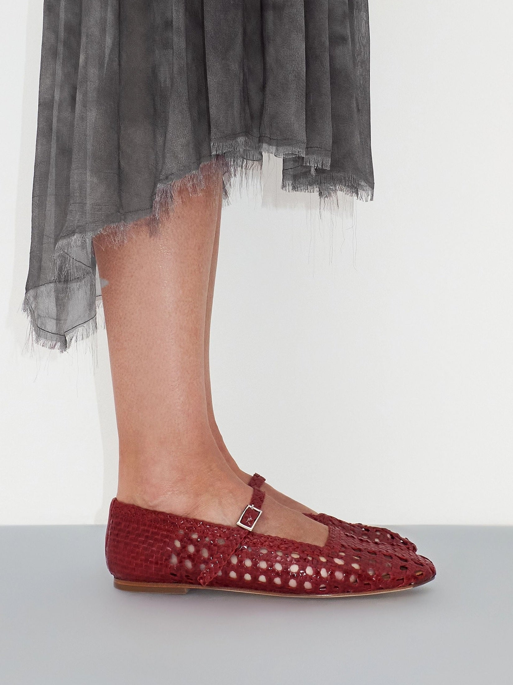 Yeida dark red ballerinas