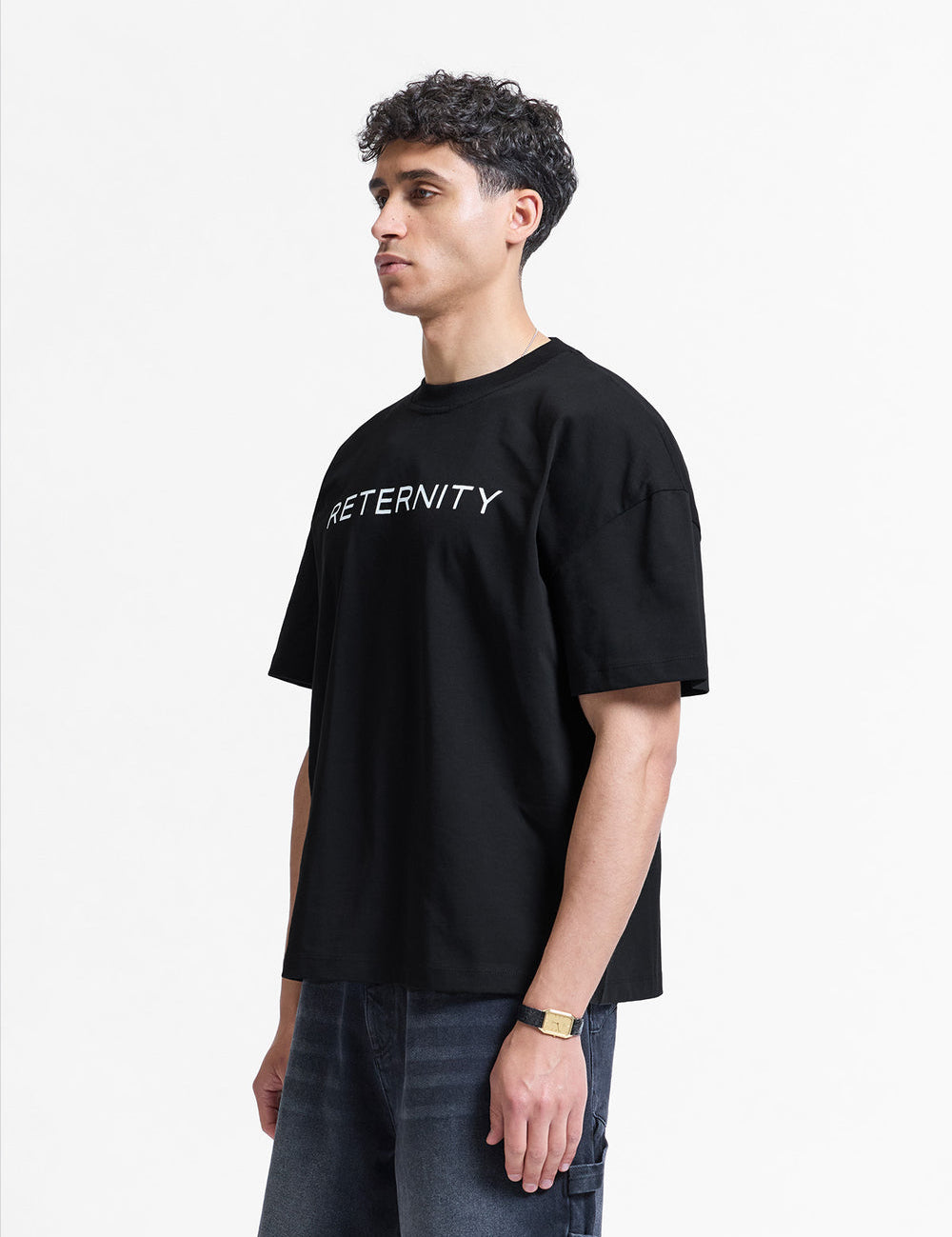 1009251010_LOGO_T-SHIRT_BLACK_02_d3aca3b8-4bee-4f39-9aac-e7406b12d77d.jpg