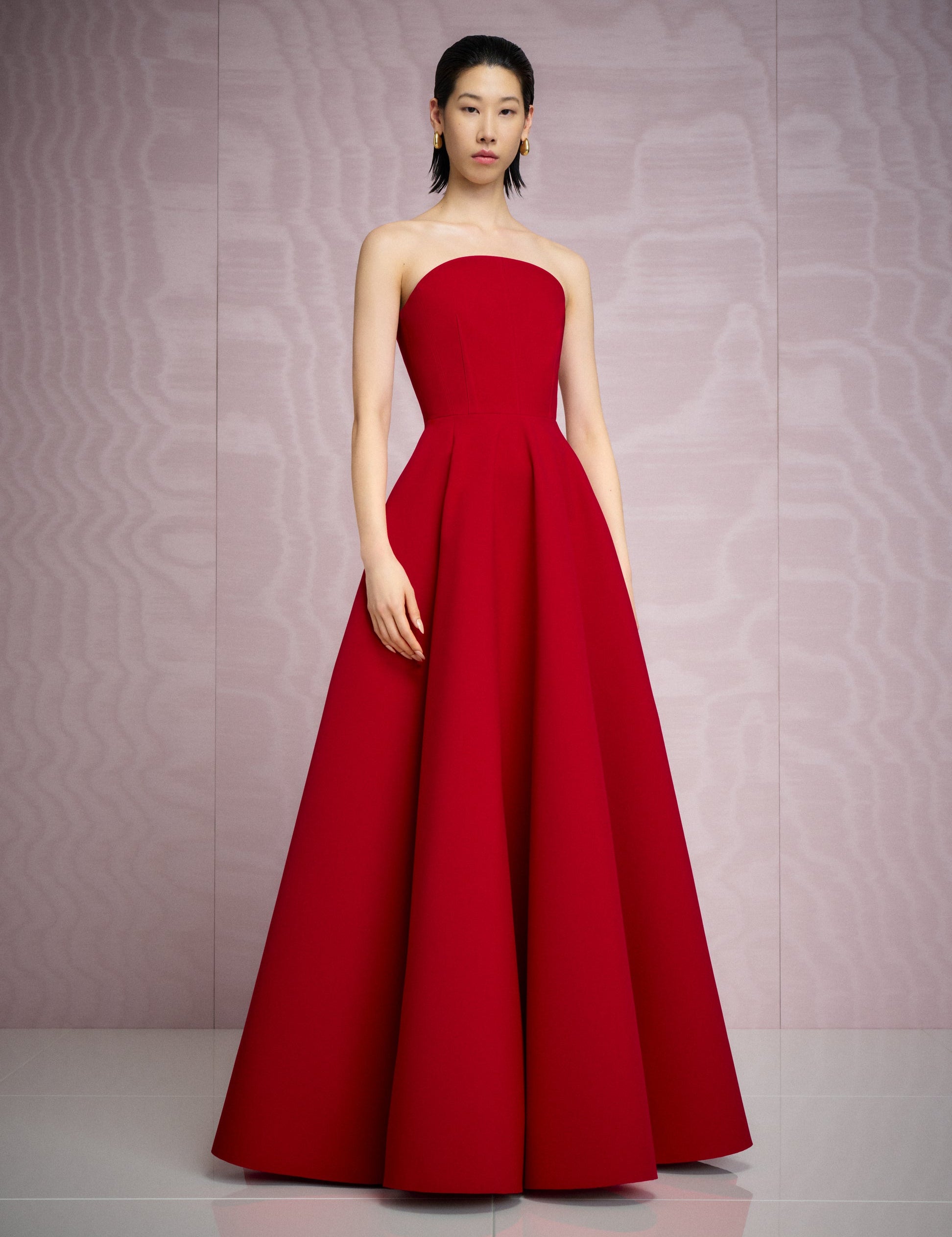 106_OS46042_MATHILDE_MAXI_DRESS_CRIMSON_RED_0010_Rework_1944x_a0eb505e-0abc-4a2c-8238-a4bf68127775.jpg