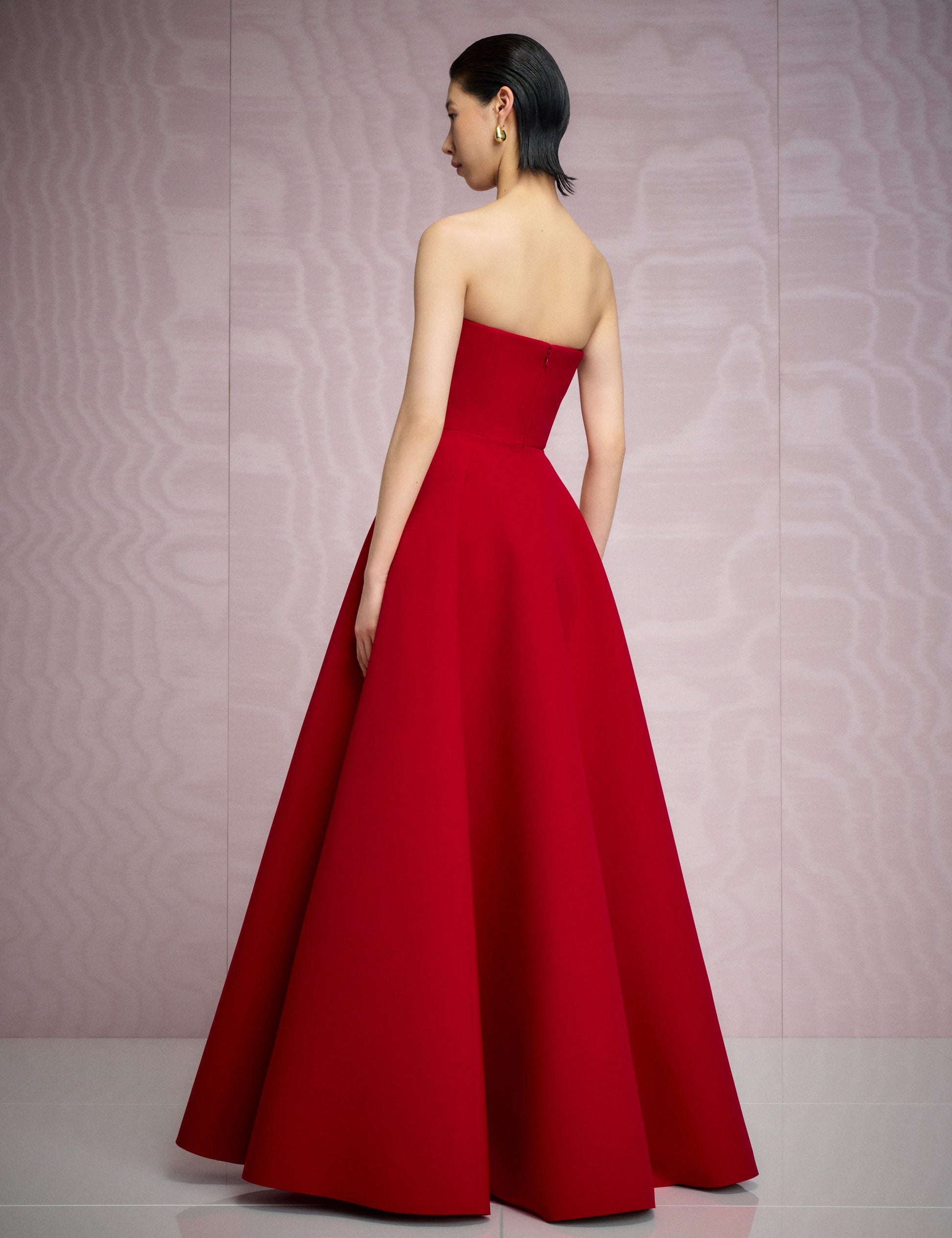 106_OS46042_MATHILDE_MAXI_DRESS_CRIMSON_RED_0071_Rework_1944x_7b8bd75e-9b8c-4585-8255-dd4306a4c175.jpg