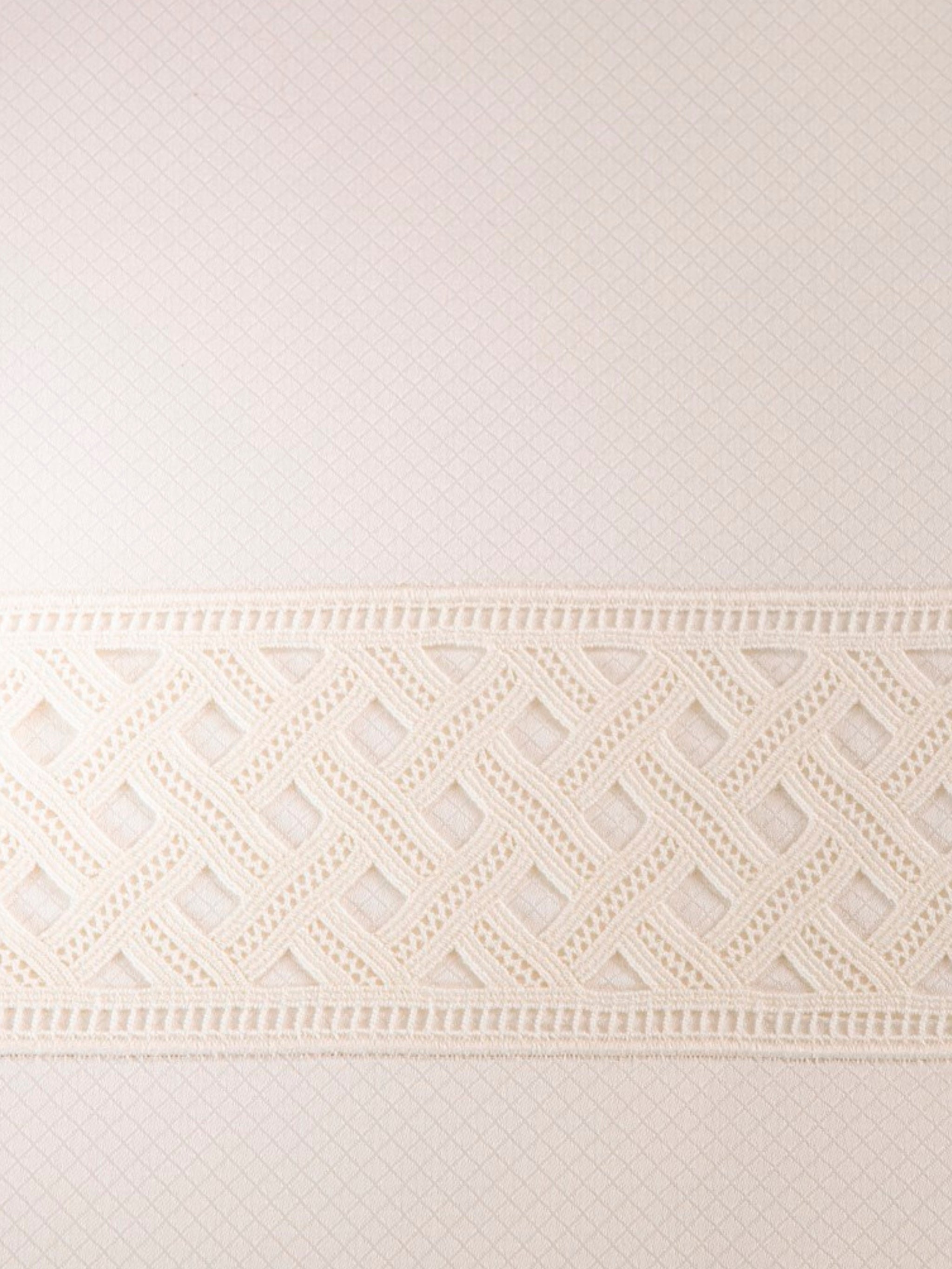 Lozenge lace bedset +2/51x71 20"x28"