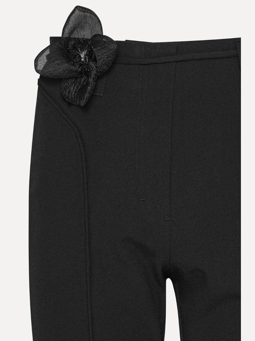 High waisted pants