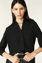 monica. LOOSE BUTTONED SHIRT شيرت 