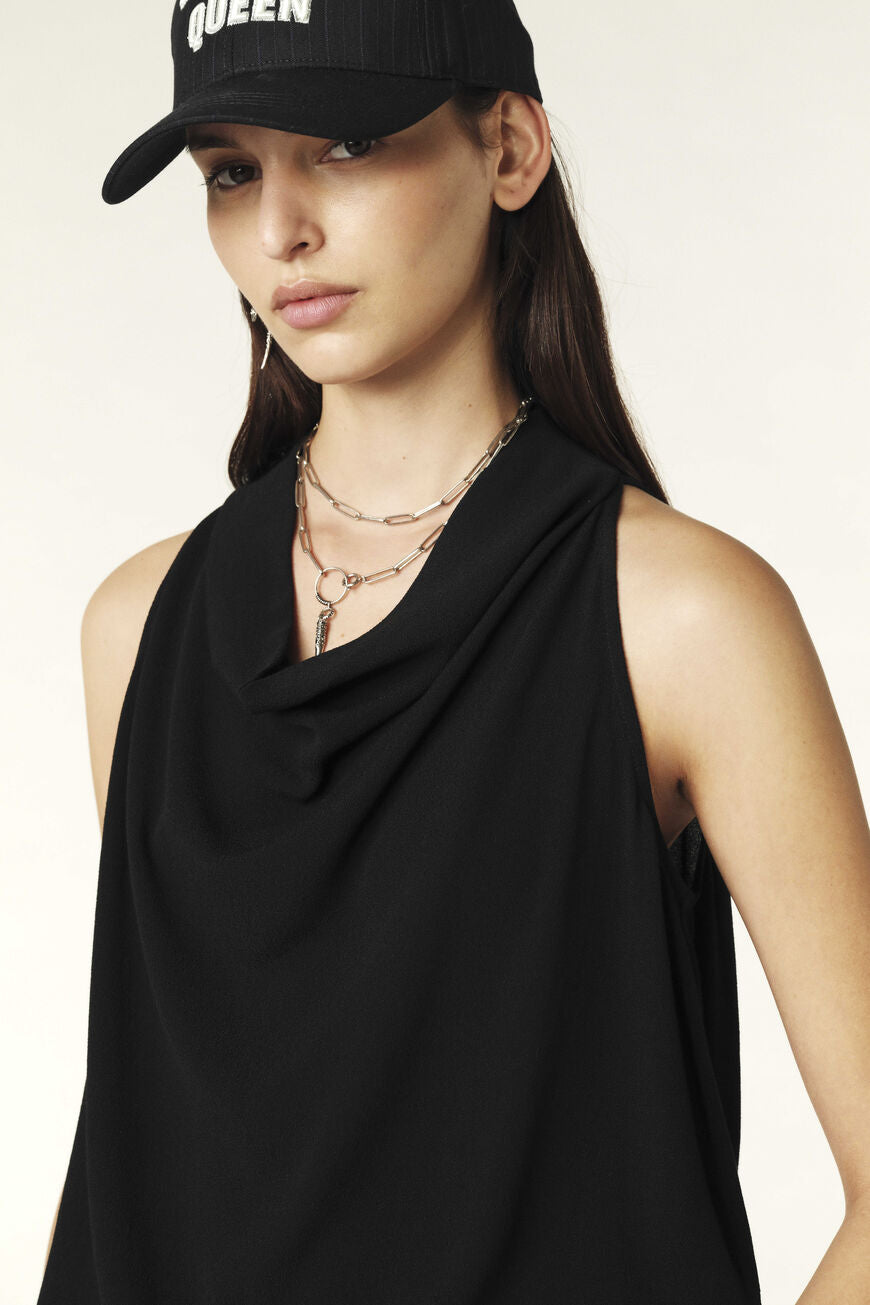 tindy. SLEEVELESS TOP توب 