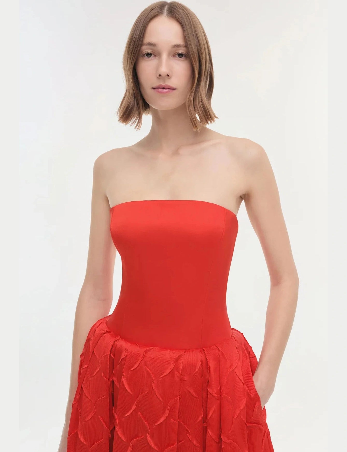 1_125-1027-G-0027.webp