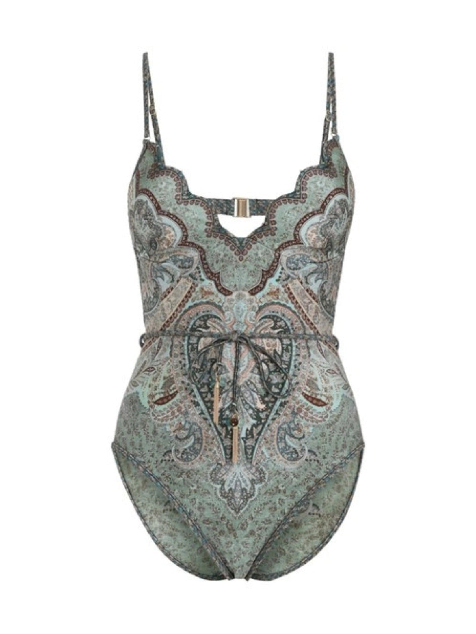Wanderlust scallop 1pc