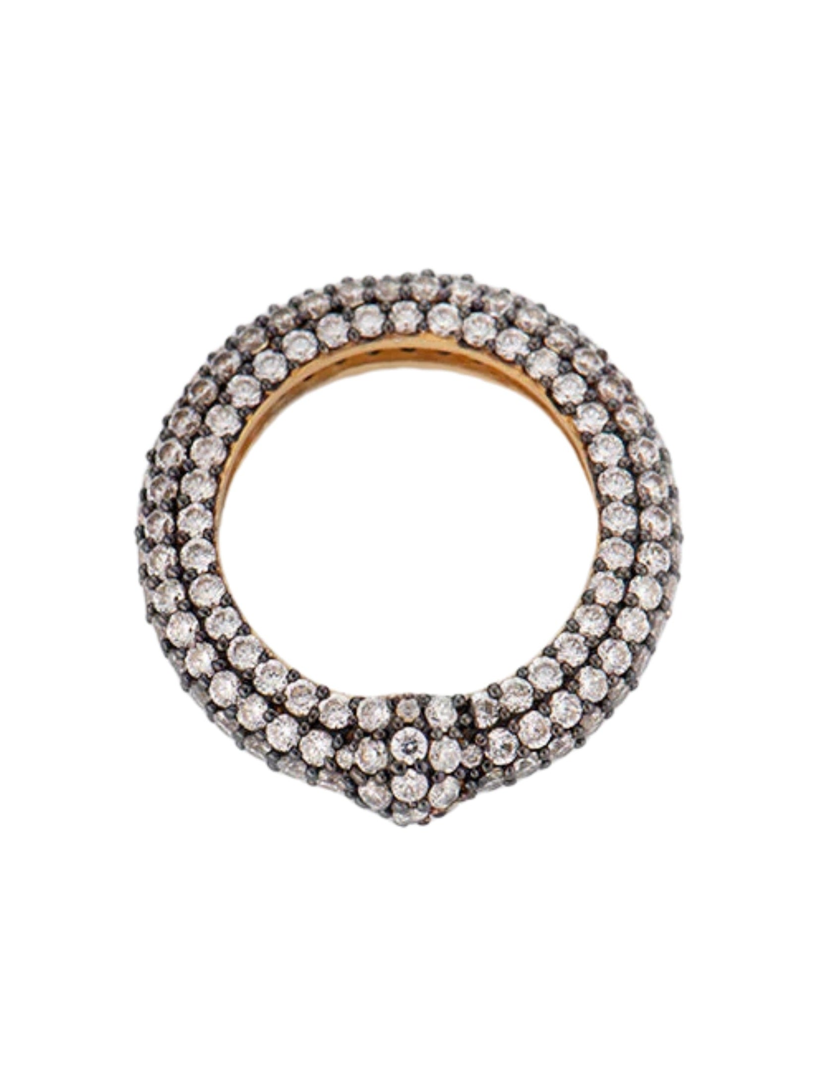 Crystal flow ring