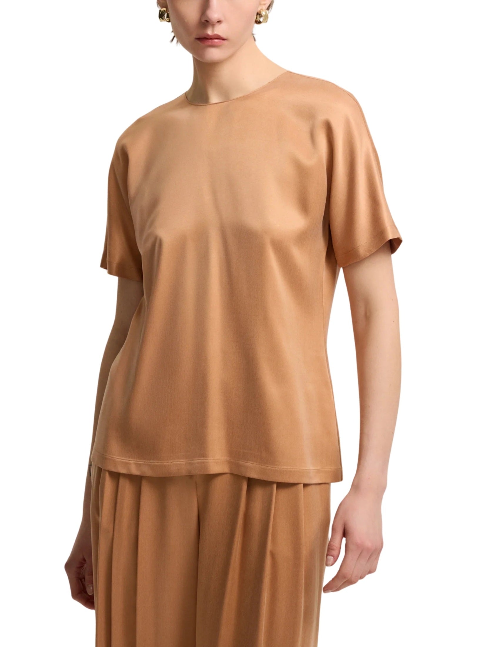 Collarless short sleeve blouse