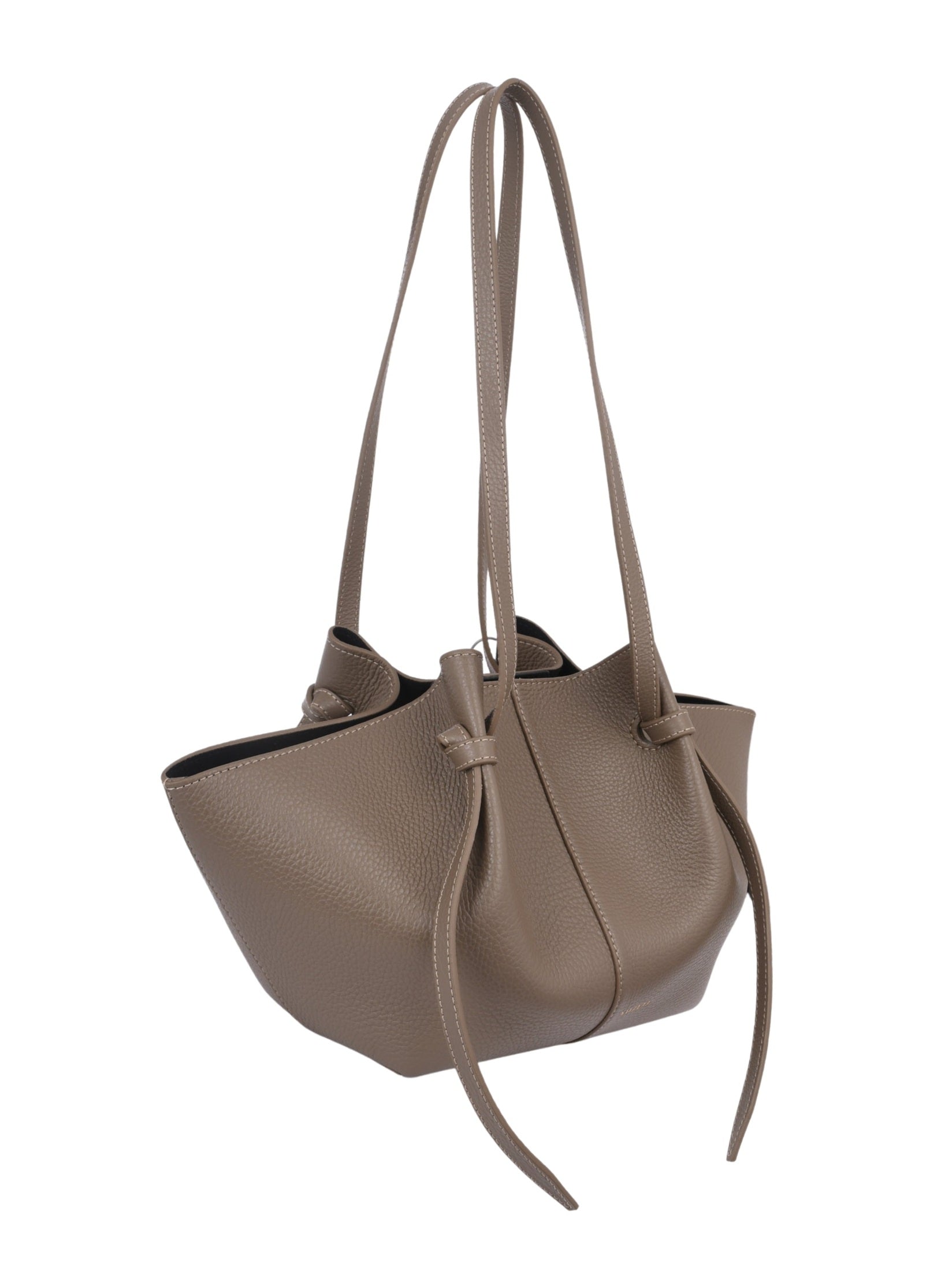 Mochi pebble grain leather