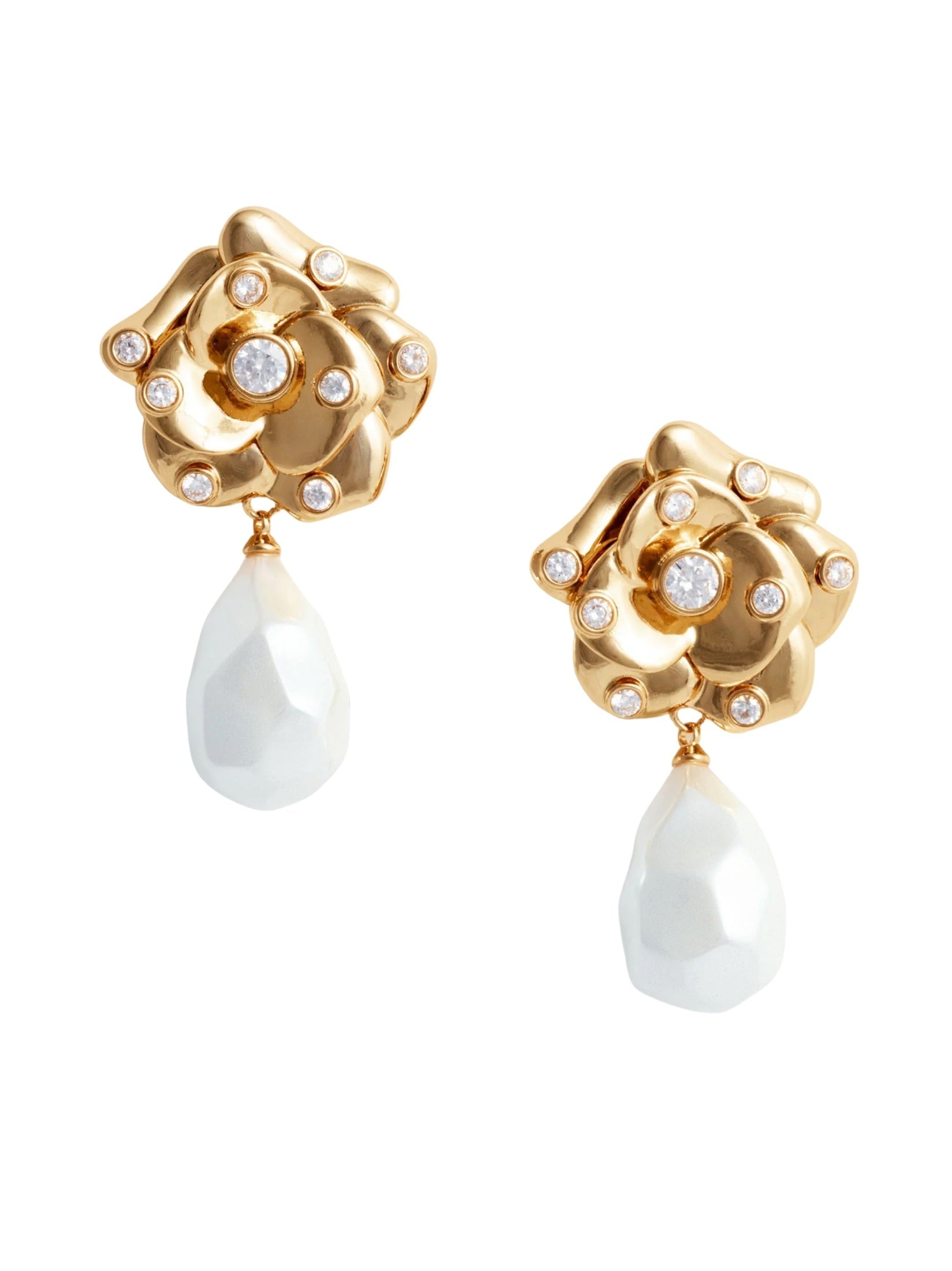 Gold flower pearl earrings