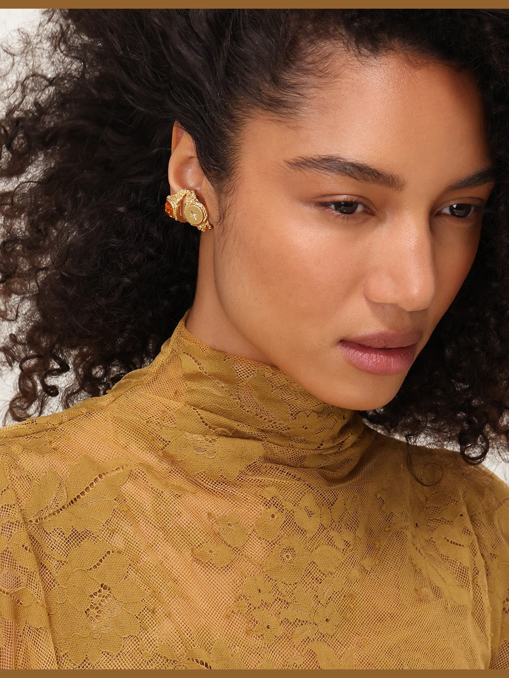 Idle single earcuff