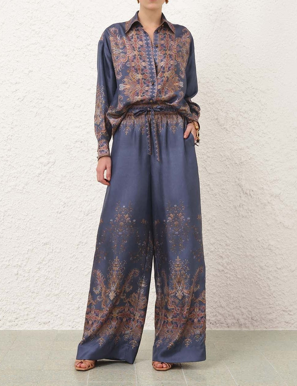 2.1111pf261.nap.navy-paisley_1_1.jpg