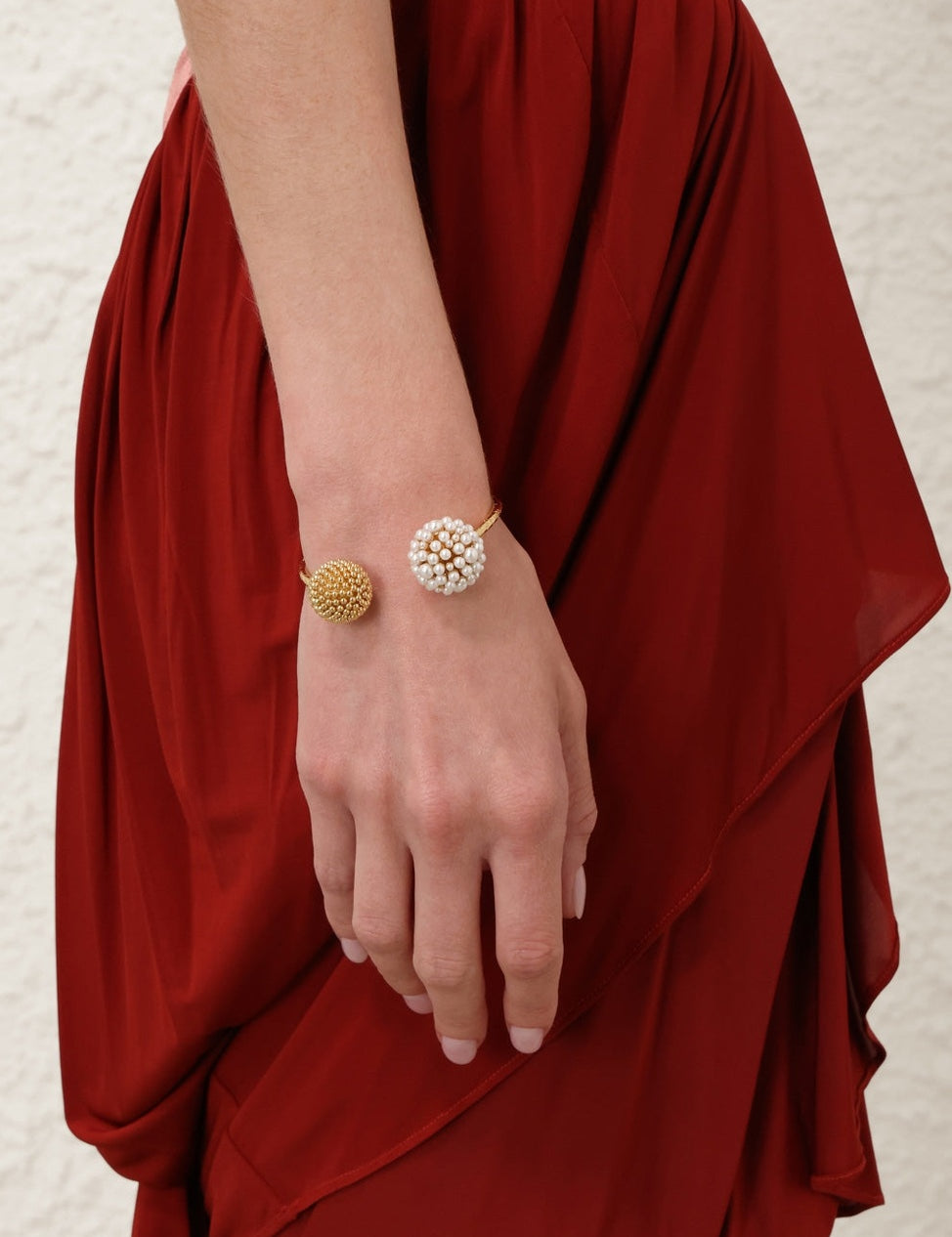 2.5059xf25a1.gld.gold.jpg