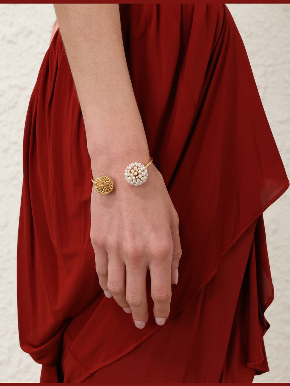 Dandelion cuff