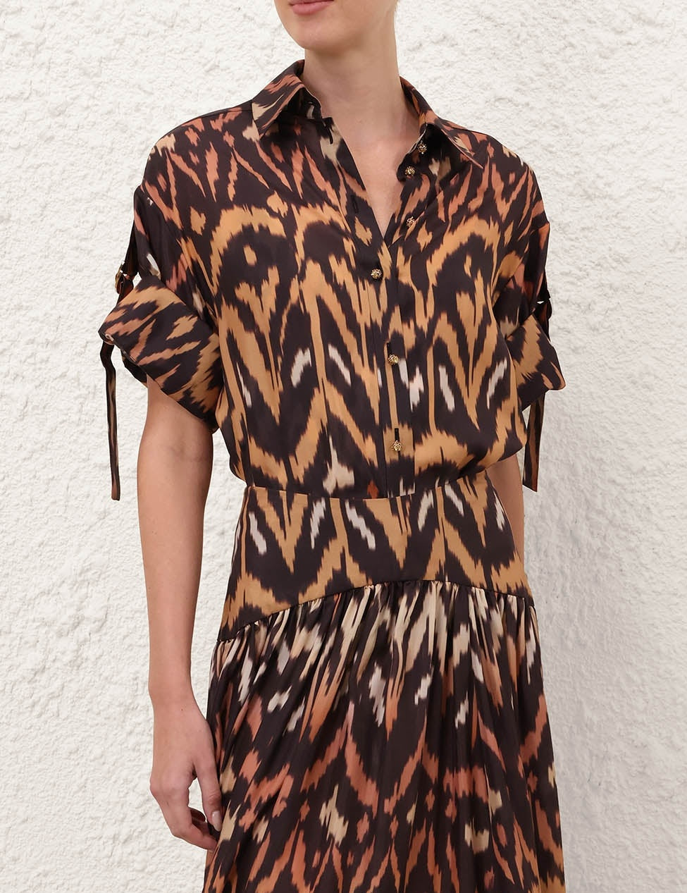 2.8466tss261.chclikt.charcoal-ikat.jpg