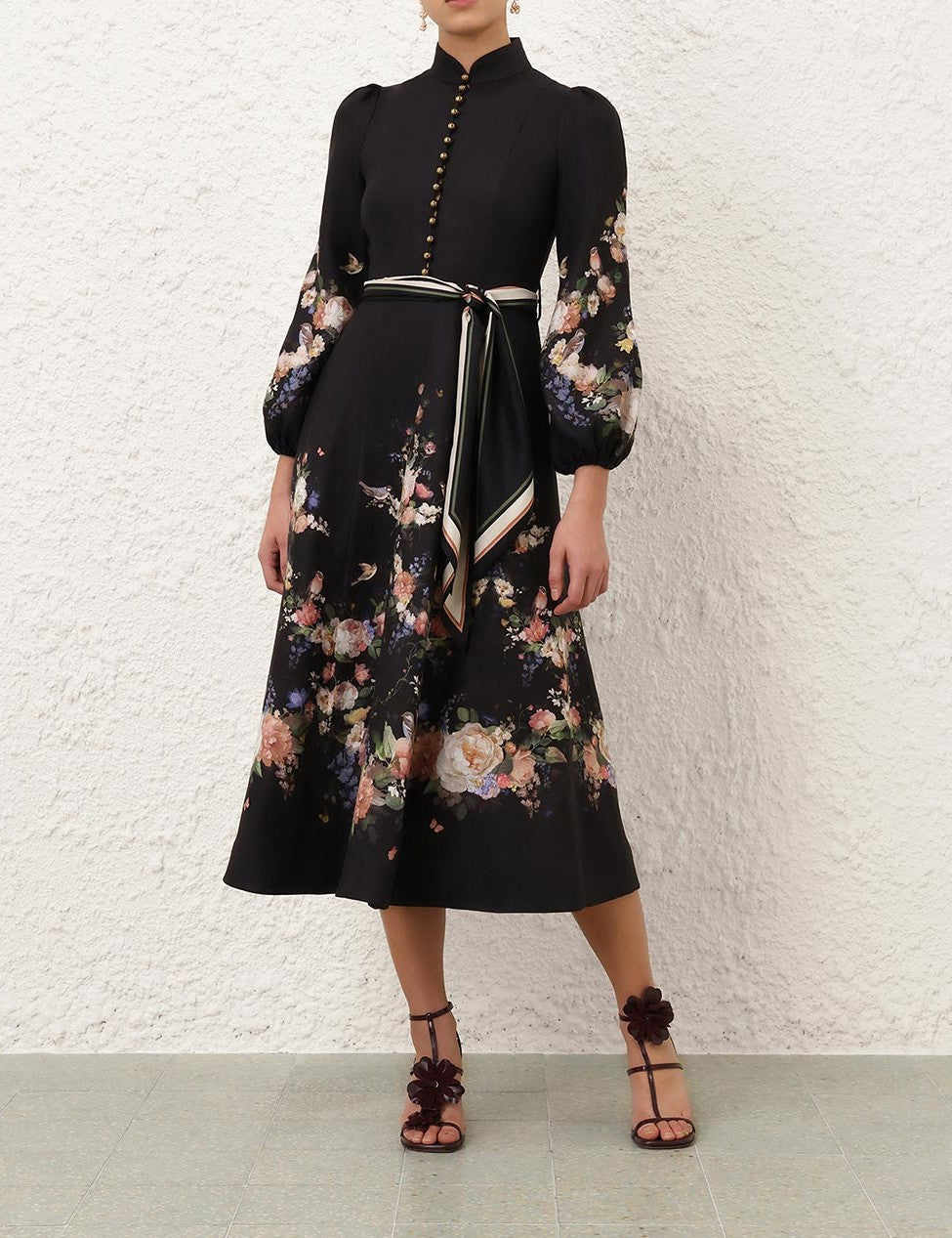 2.9143df261.blbq.black-bouquet.jpg