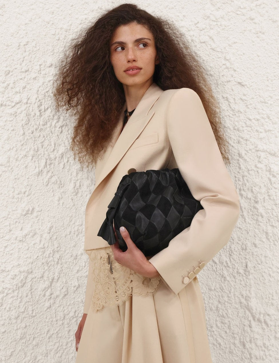 2.9382xf26a1.blk.black.jpg