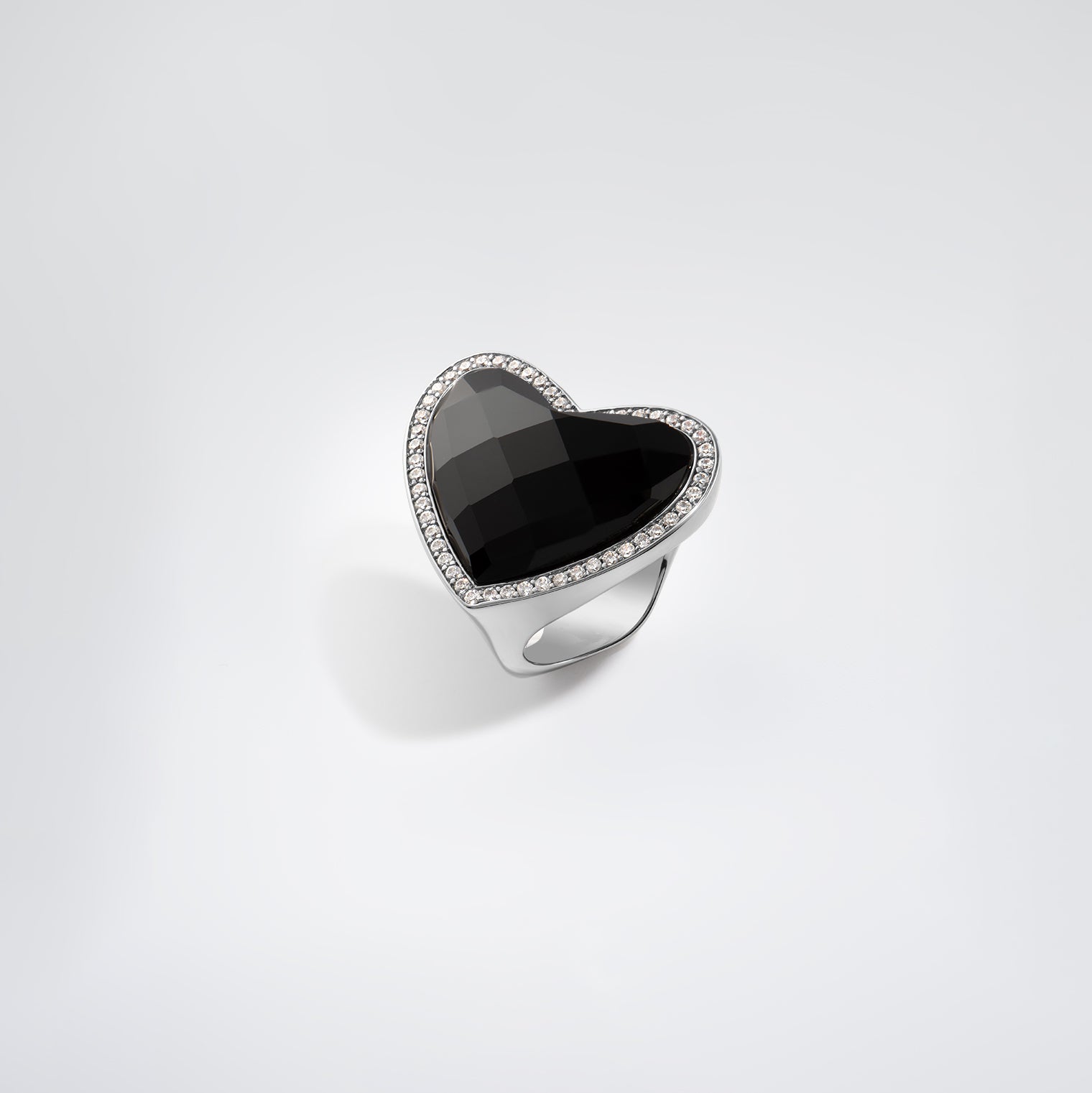 Amour ring