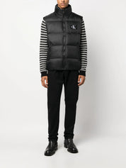 Calvin Klein logo-patch padded gilet