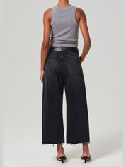 Ayla raw hem crop