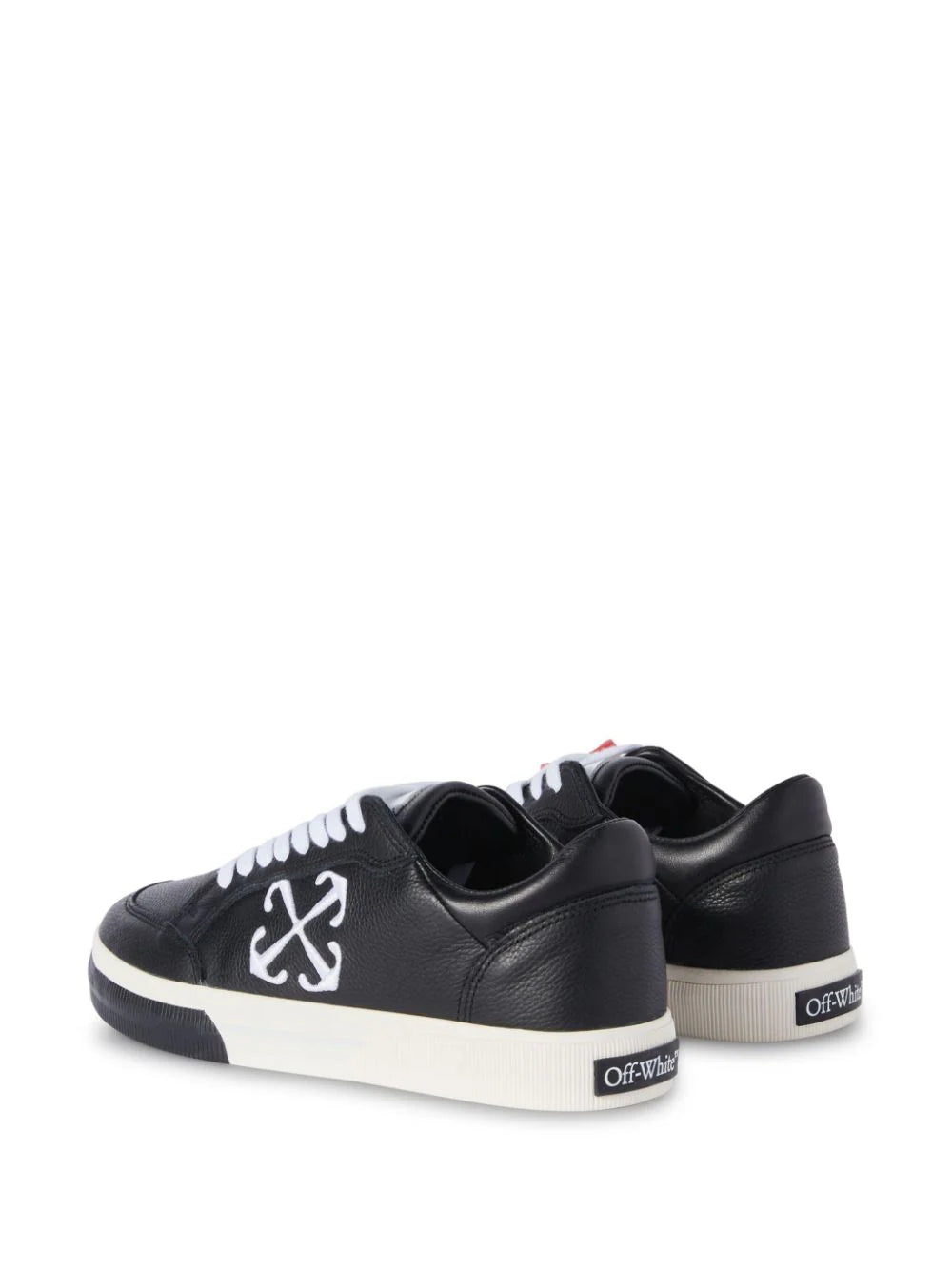 Vulcanized contrasting-tag leather sneakers