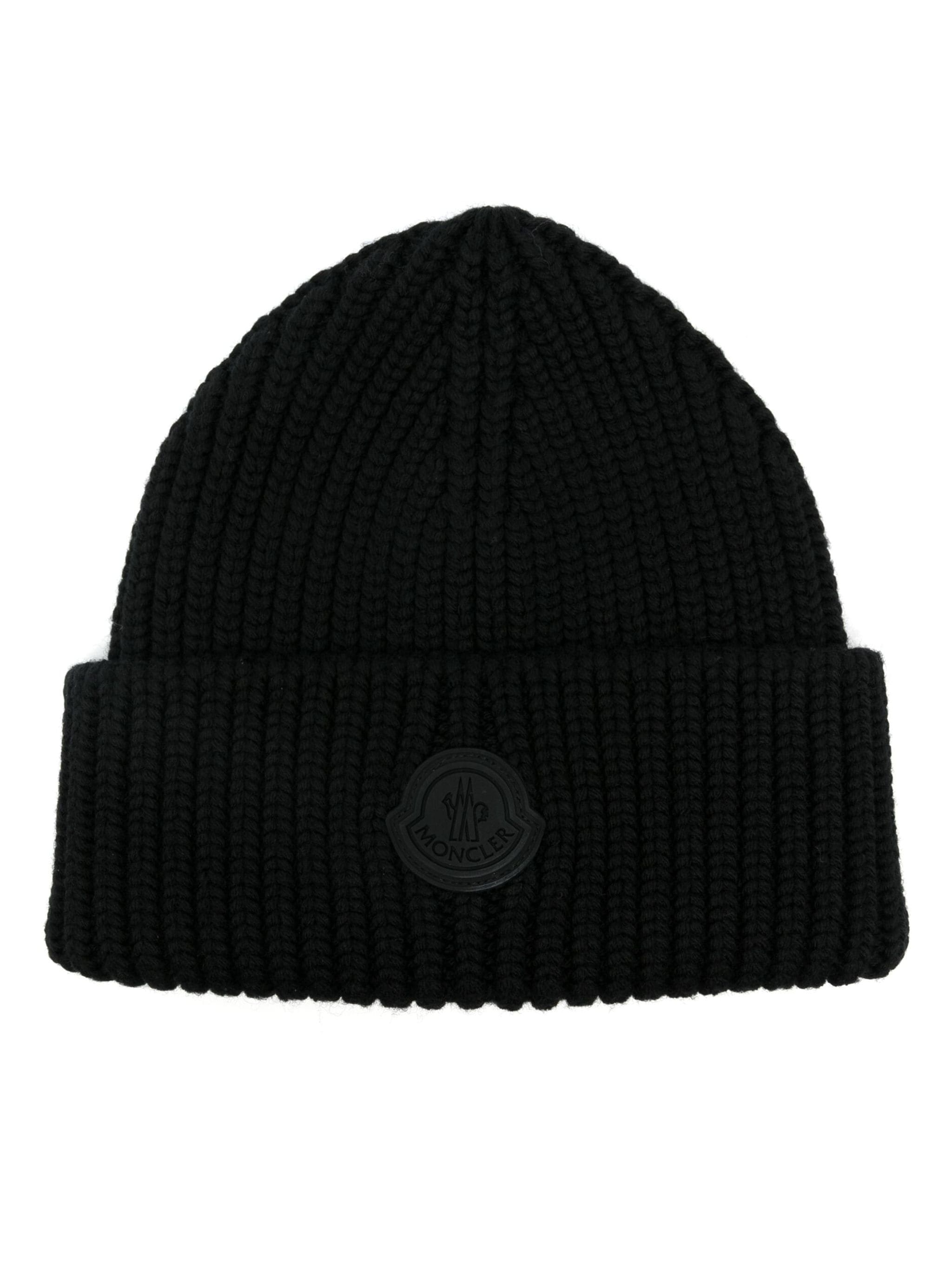 Moncler rubberised-logo knitted beanie