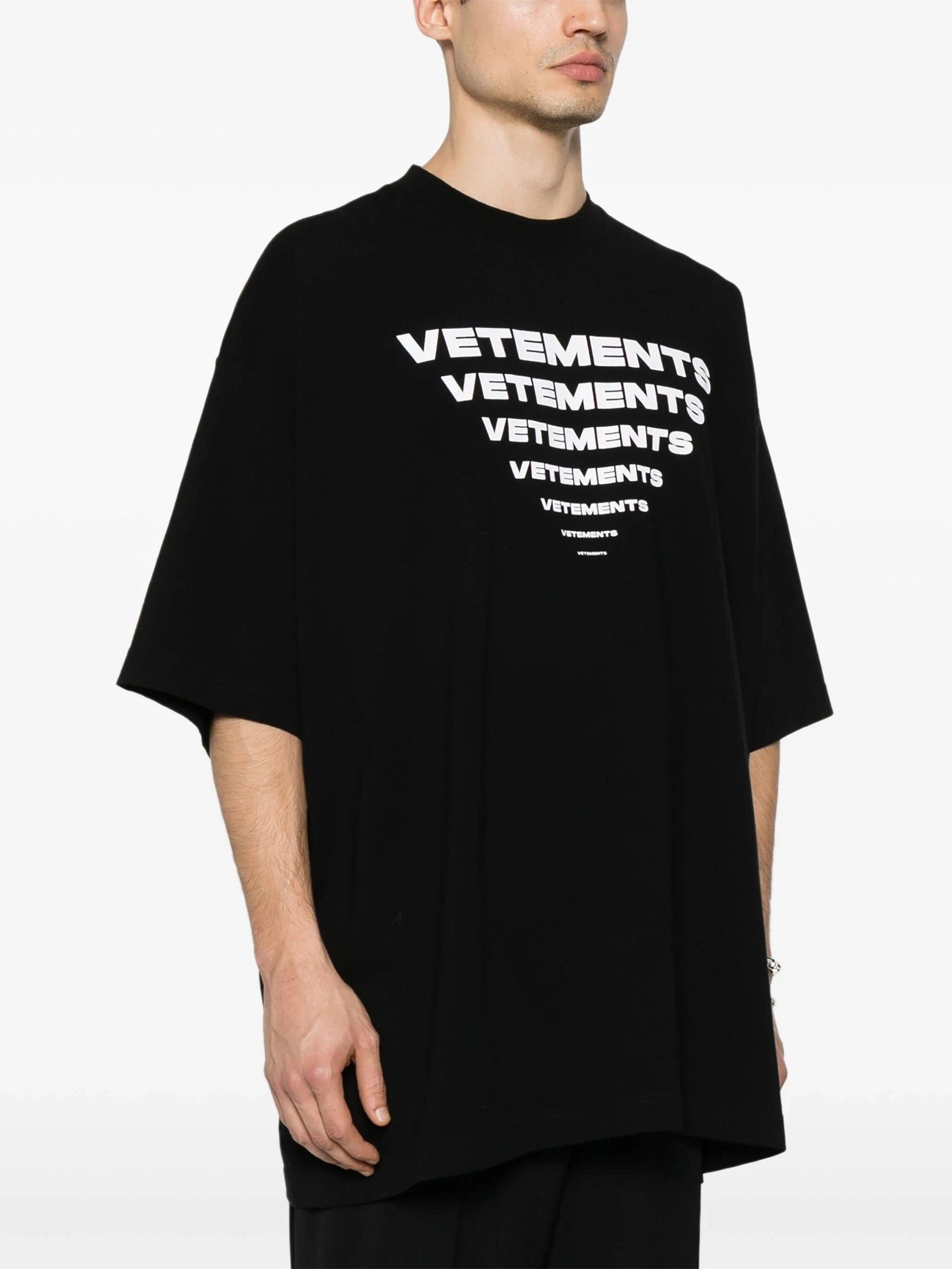 Vetements logo-print cotton t-shirt