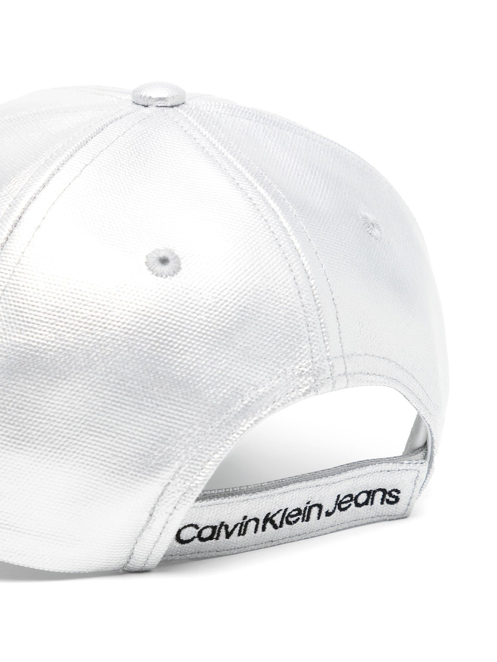 Metallic structure baseball cap