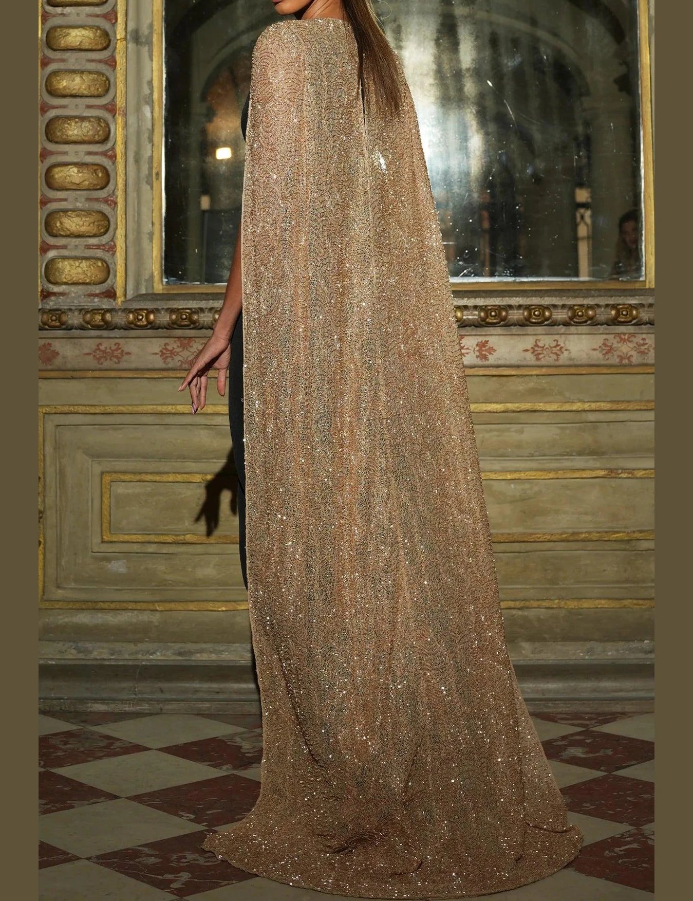 24149BLACK_GOLD3_1800x1800_6224c376-bf07-4a26-90f6-14c58f72bd0a.webp