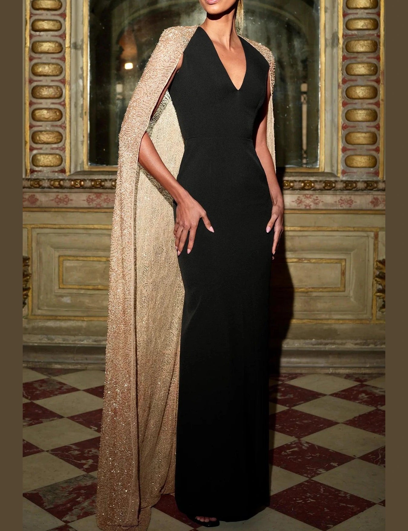 24149BLACK_GOLD_1800x1800_bd8d3745-771d-4dcd-87e2-13dc5450a1ac.webp