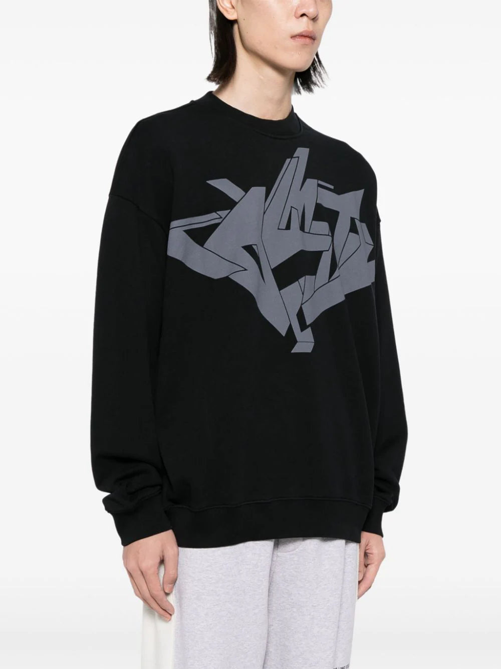 GRAFFITI COMFORT CREWNECK BLACK DARK GRE